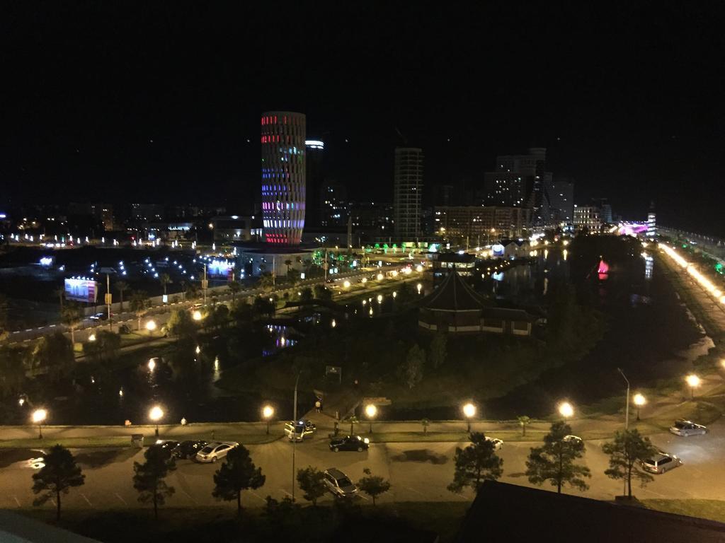 Apartment Magnolia Rustaveli 62 Батумі Номер фото