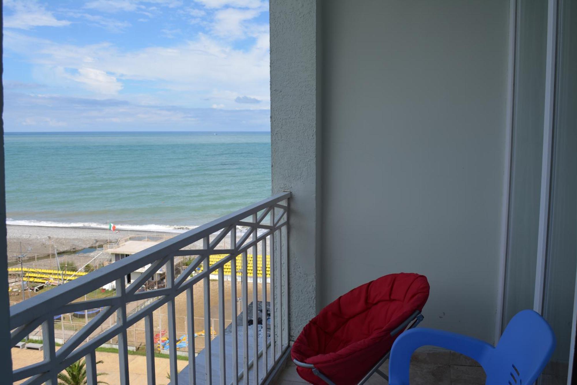 Apartment Magnolia Rustaveli 62 Батумі Екстер'єр фото