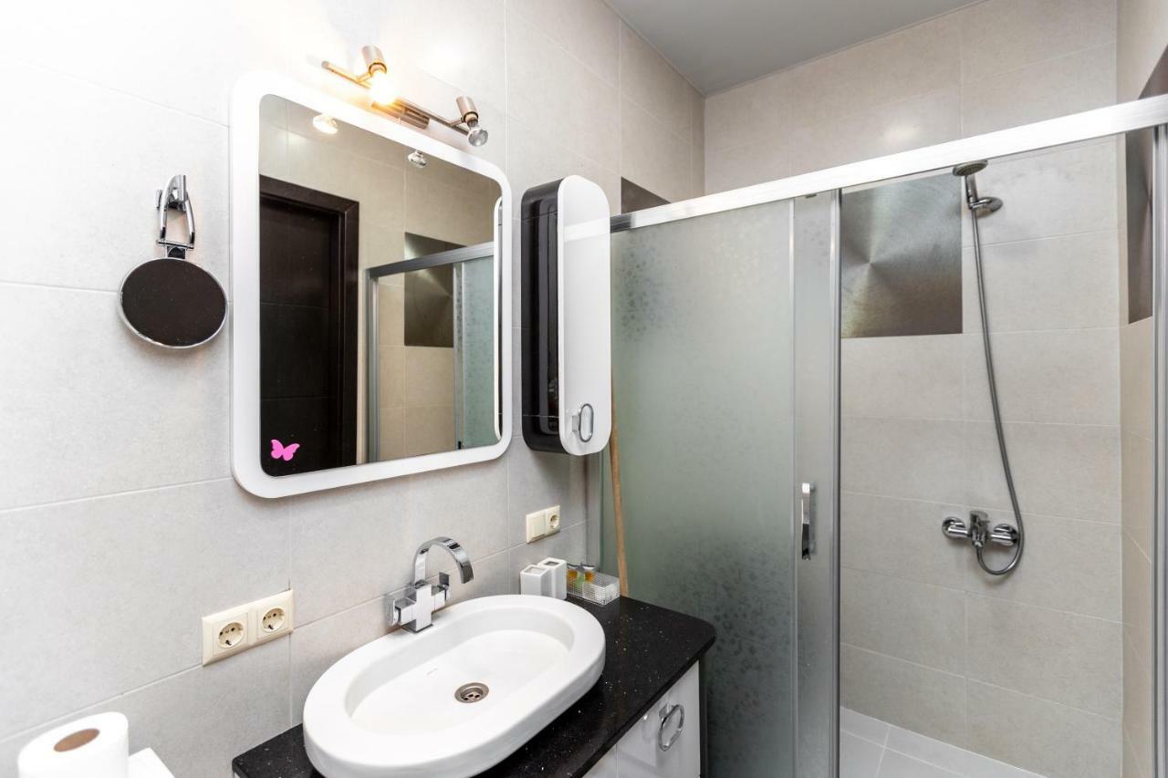 Apartment Magnolia Rustaveli 62 Батумі Екстер'єр фото
