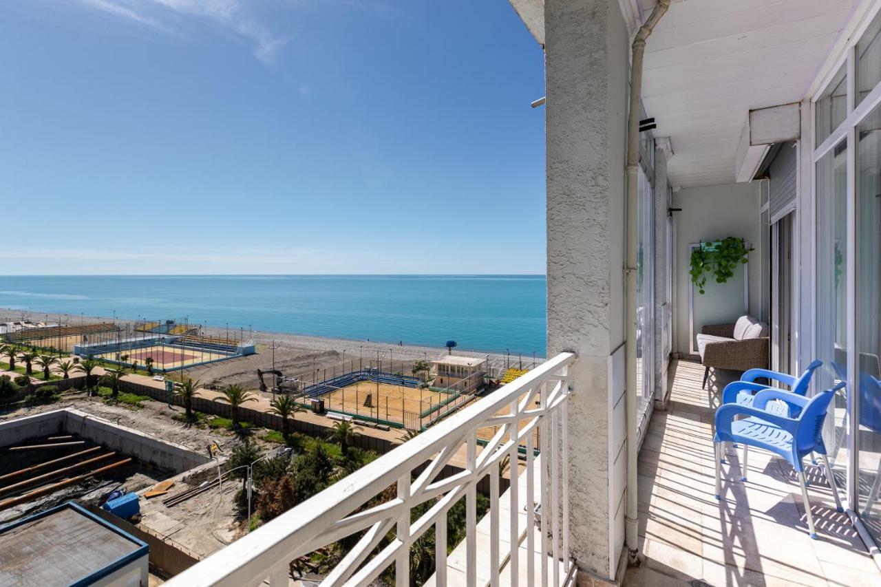 Apartment Magnolia Rustaveli 62 Батумі Екстер'єр фото