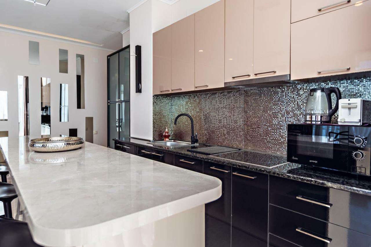 Apartment Magnolia Rustaveli 62 Батумі Екстер'єр фото
