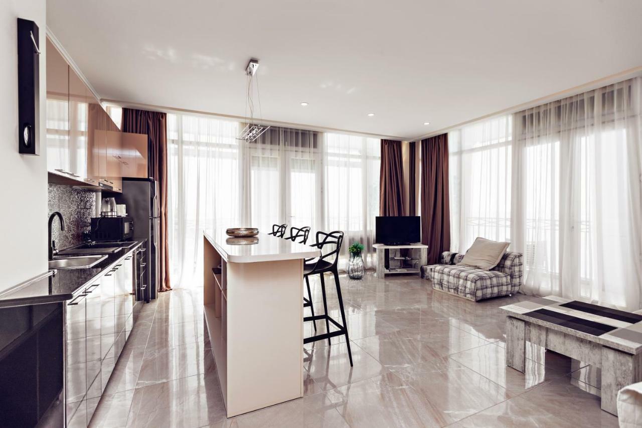 Apartment Magnolia Rustaveli 62 Батумі Екстер'єр фото